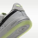 Nike Force 1 Low EasyOn Younger Kids' Shoes