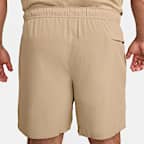 Shorts versátiles Dri-FIT de 18 cm sin forro para hombre Nike Unlimited