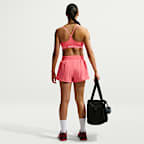 Short doublé à taille mi-basse 8 cm Dri-FIT Nike One pour femme