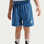 나이키 스포츠웨어 베이비(12~24개월) 프린트 티셔츠 및 경량 프렌치 테리 쇼츠 세트