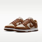 Tenis para mujer Nike Dunk Low Suede