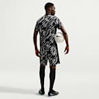 Nike Academy+ Dri-FIT fotbollsshorts för män