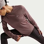 Playera de correr de manga larga de cuello redondo Dri-FIT UV para mujer Nike Swift