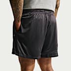 Shorts de básquetbol de entrenamiento de malla de 13 cm para hombre Nike Standard Issue