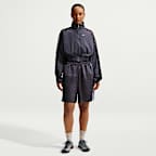 Chamarra deportiva cropped de encaje para mujer Nike Sportswear