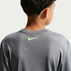 Playera de manga larga Dri-FIT UV para niño talla grande Nike Swim Hydroguard