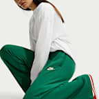 Nike Sportswear Club Fleece Women's Mid-Rise Wide-Leg Sweatpants