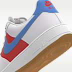 Nike Air Force 1 Older Kids' Shoes