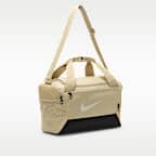 Nike Brasilia 9.5 Antrenman Spor Çantası (Ekstra Küçük Boy, 25 L)