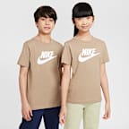 Nike Sportswear Older Kids' T-Shirt
