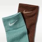 Nike Everyday Wool Cushioned Crew Socks (2 Pairs)