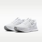 Tenis de correr en pavimento para mujer Nike Run Swift 3
