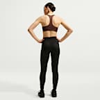 สปอร์ตบราผู้หญิงเสริมฟองน้ำ Nike Swoosh Medium Support