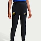 Chelsea F.C. Strike Older Kids' Nike Dri-FIT Football Knit Tracksuit