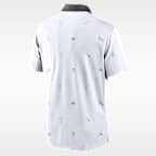 Polo universitario Iowa Vapor Pattern para hombre con tecnología Nike Dri-FIT