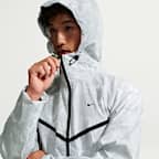 Nike Tech Windrunner Dri-FIT Tam Boy Fermuarlı Dokuma Erkek Ceketi