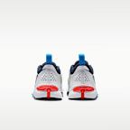 Nike Team Hustle D 11 Younger Kids' Shoes