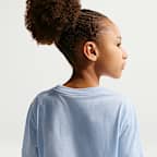 Nike Sportswear Big Kids' (Girls') Cropped T-Shirt