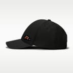 Nike Dri-FIT Club Structured Metal Logo Cap