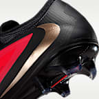 Tacos de fútbol para terreno firme Nike Phantom 6 Low Pro