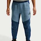 Nike Sportswear Little Kids' Tech Fleece 2-Piece Full-Zip Set