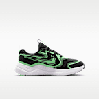 Nike Cosmic Runner Older Kids' Road Running Shoes