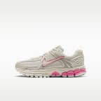 Chaussure Nike Vomero 5 pour ado avec motifs réfléchissants