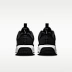 ナイキ エア マックス INTRLK ライト ウィメンズシューズ