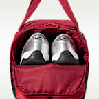 กระเป๋า Duffel เทรนนิ่ง Nike Brasilia (ไซส์ XS, 24 ลิตร)