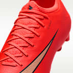 Tacos de futbol para pasto artificial de corte low Nike Mercurial Vapor 17 Pro
