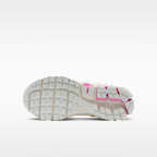 Chaussure Nike Vomero 5 pour ado avec motifs réfléchissants