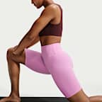 Shorts da ciclista 20 cm a vita alta Nike Zenvy – Donna