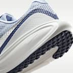 Nike Revolution 8 Straßenlaufschuh (Damen)