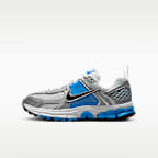 Nike Vomero 5 大童反光裝飾鞋款