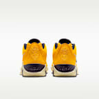 Tenis de básquetbol LeBron Witness 9