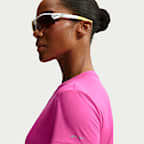Playera de manga corta Dri-FIT UV para mujer Nike Swim Hydroguard