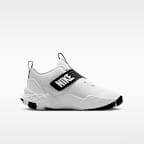 Nike Team Hustle D 12 大童籃球鞋