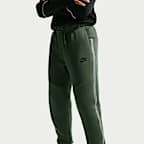 Nike Sportswear Tech Fleece Big Kids' Joggers with Reflective Accents