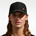 Nike Dri-FIT Club Structured Metal Logo Cap