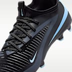 Nike Jr. Phantom 6 Low Academy Older Kids' Multi-Ground Football Boots
