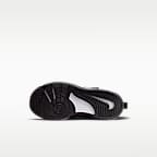 Nike Omni Multi-Court Younger Kids' Shoes. Nike NL