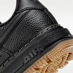 ナイキ エア フォース 1 ラックス メンズシューズ