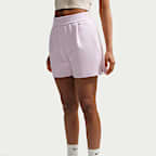 Nike 24.7 ImpossiblySoft weite Shorts mit mittelhohem Bund und Dri-FIT-Technologie (ca. 10 cm) (Damen)
