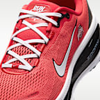 Tenis de correr en pavimento para hombre Nike College Vomero 18 (Ohio State)