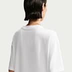 Nike Sportswear Classic Women's Oversized T-Shirt