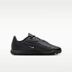 Nike Jr. Phantom 6 Low Club Older Kids' Turf Football Shoes