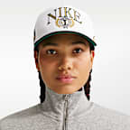 Nike Rise strukturierte Cap in A-Form