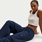 Nike Sportswear Women's Loose Mid-Rise Structured Pants