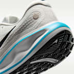 Tenis de correr en pavimento para hombre Nike Journey Run