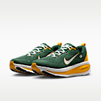 Nike Vomero 18 (Green Bay Packers) Men's NFL Road Running Shoes